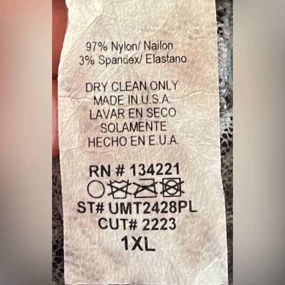 Urban Mix Snake Print Sheer Long Sleeve Beaded Top. Size 1XL - Picture 8 of 10